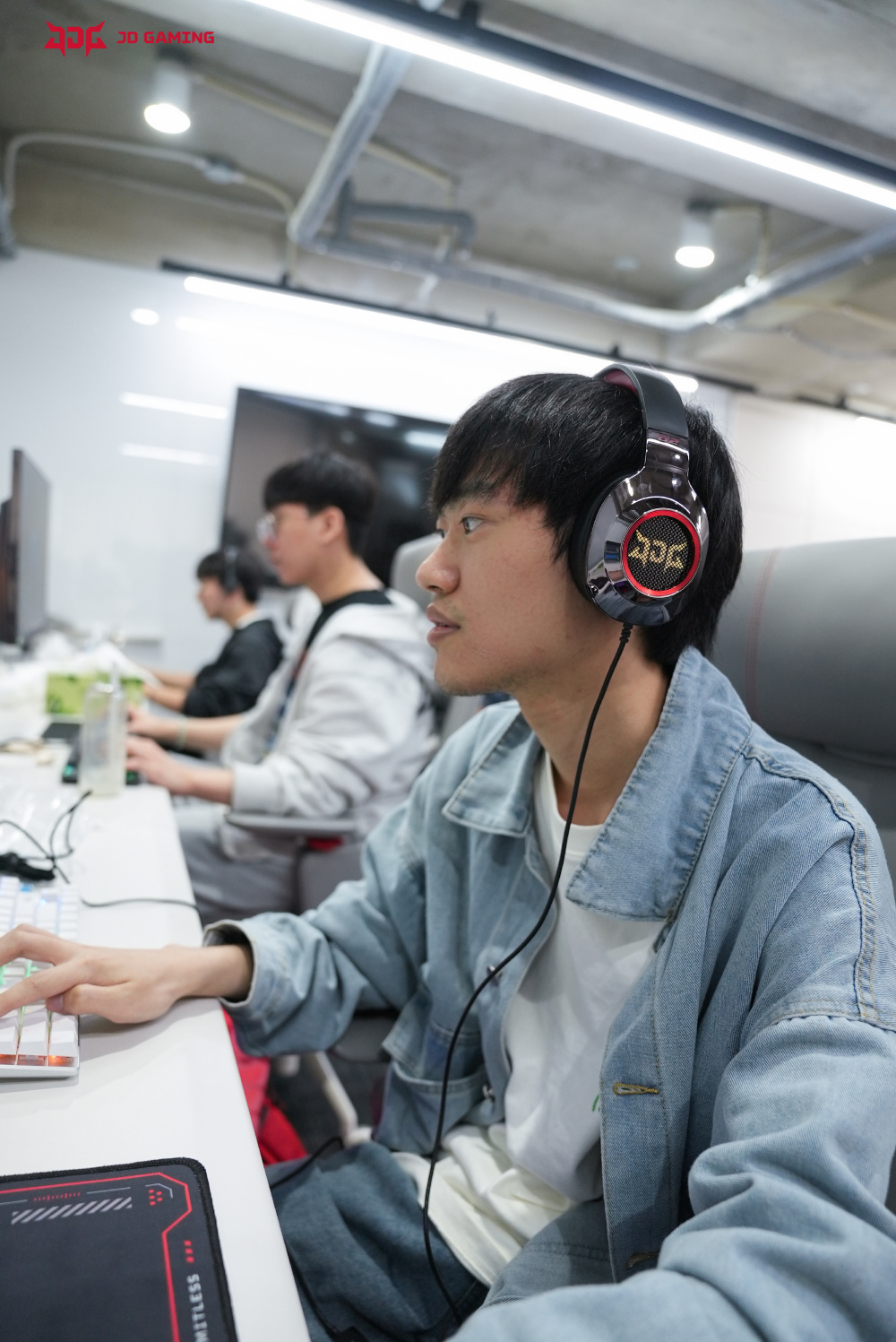 BLG力克DRX，BDD操刀奇招英雄翻盘顶尖较量淘汰赛，强势挺进下一轮的简单介绍