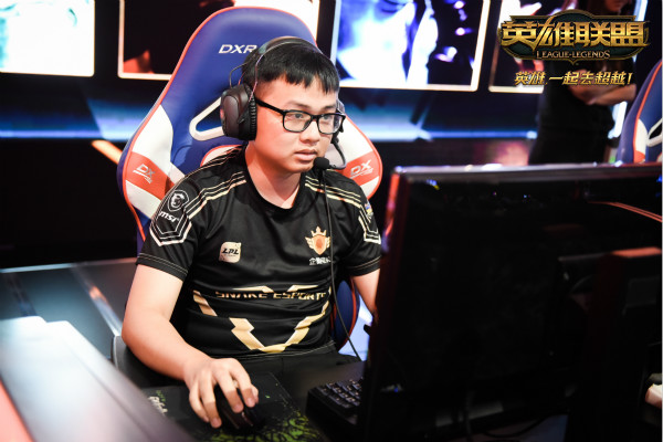 开云下载-波兰乒乓球队完胜比利时乒乓球队，张继科绝境逆转