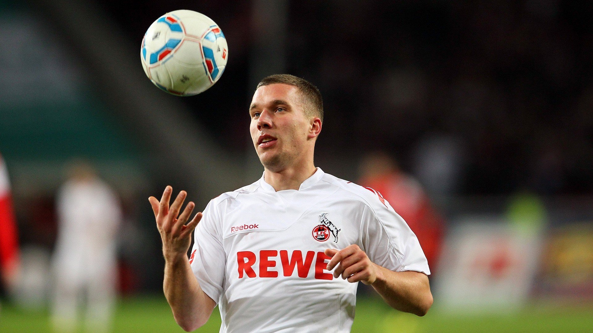 智利风暴与天使之翼，利物浦的南美野心，迪马利亚的欧冠封神之夜